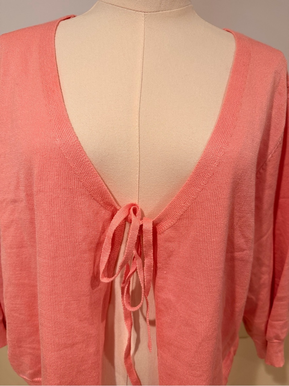 Pink Ribbed Tie-Front Crop Top - Picture 2 of 6